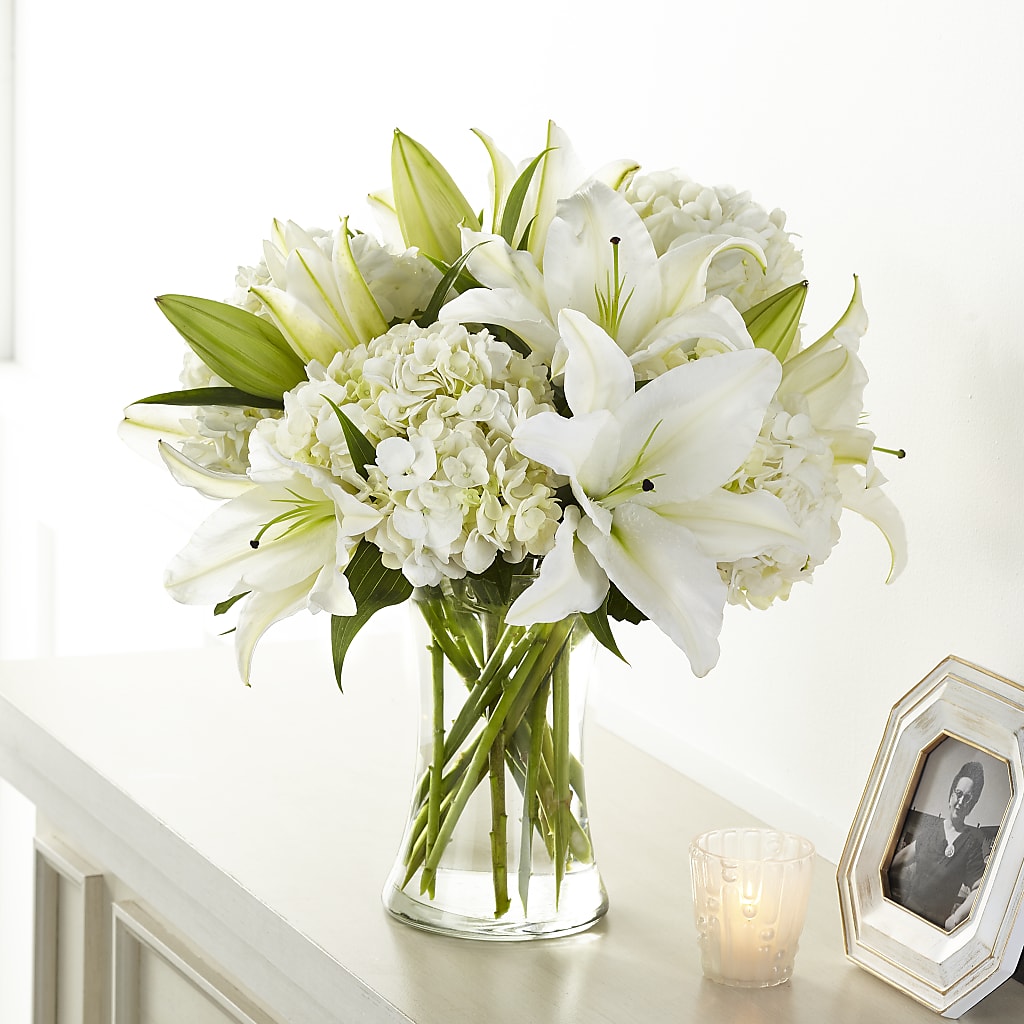 Compassionate Lily Bouquet – Simply Flowers, Los Angeles CA