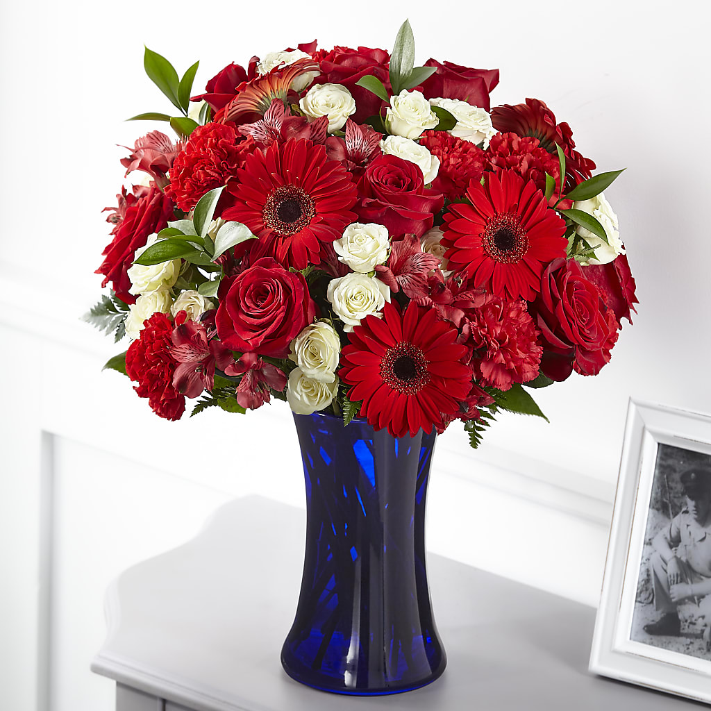 Hearts Embrace Bouquet – Simply Flowers, Los Angeles CA