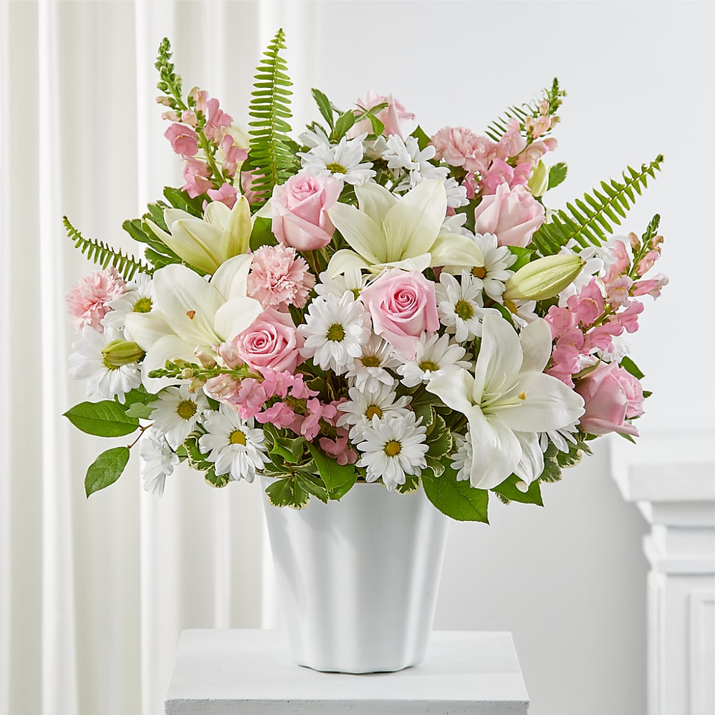 Soft Touch Tabletop Basket – Simply Flowers, Los Angeles CA