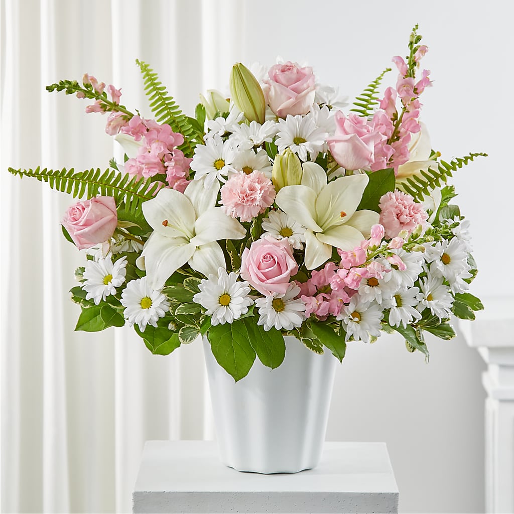 Soft Touch Tabletop Basket – Simply Flowers, Los Angeles CA