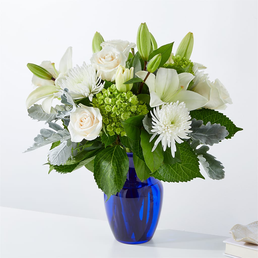 Snowy Dreams Bouquet – Simply Flowers, Los Angeles CA