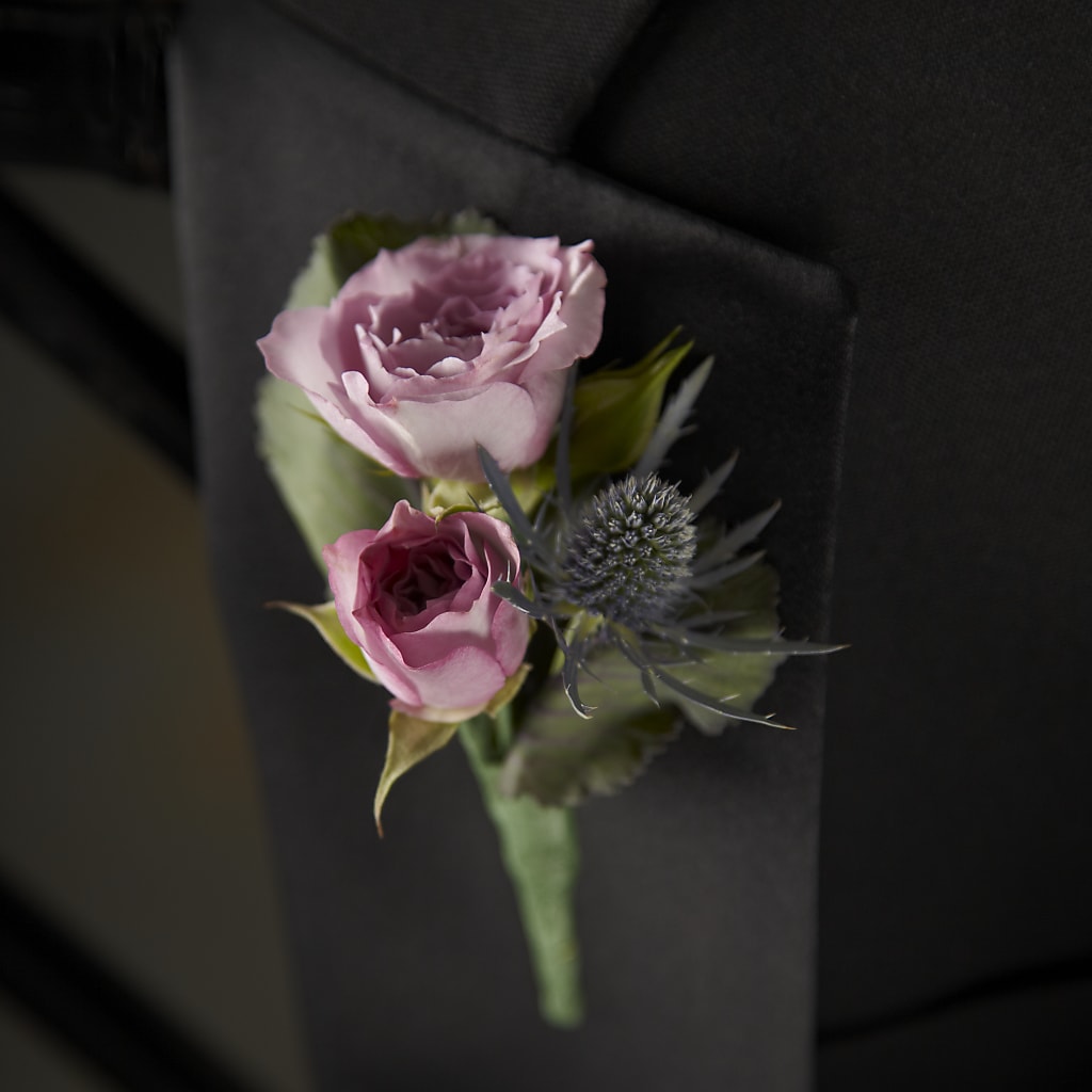 Veronica Boutonniere – Simply Flowers, Los Angeles CA