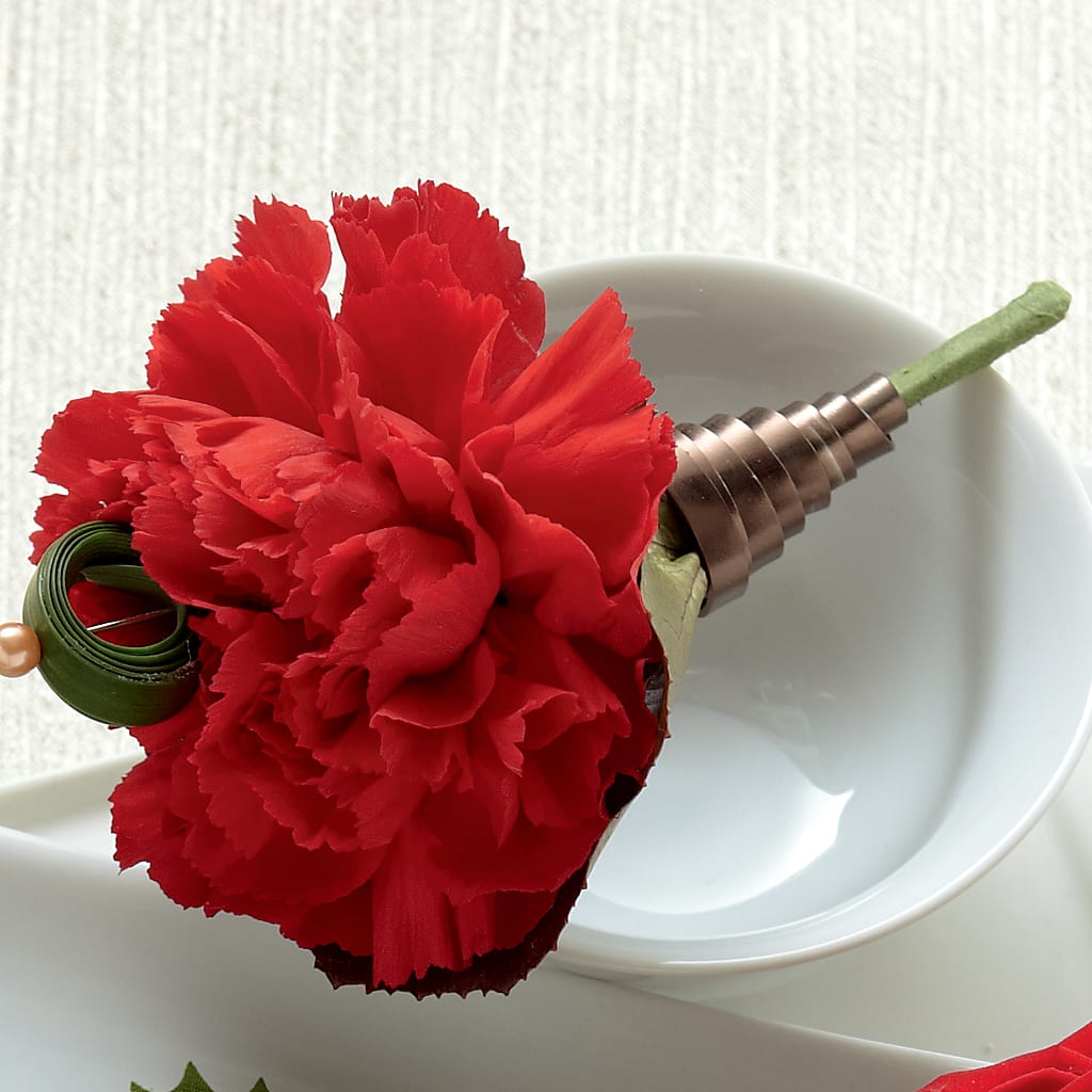 Red Carnation Boutonniere – Simply Flowers, Los Angeles CA