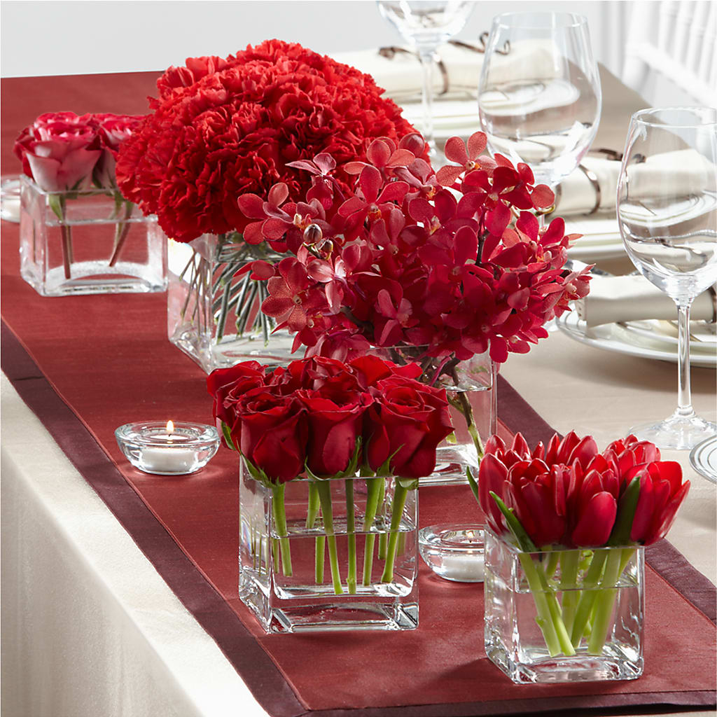 Modern Grace Centerpiece – Simply Flowers, Los Angeles CA