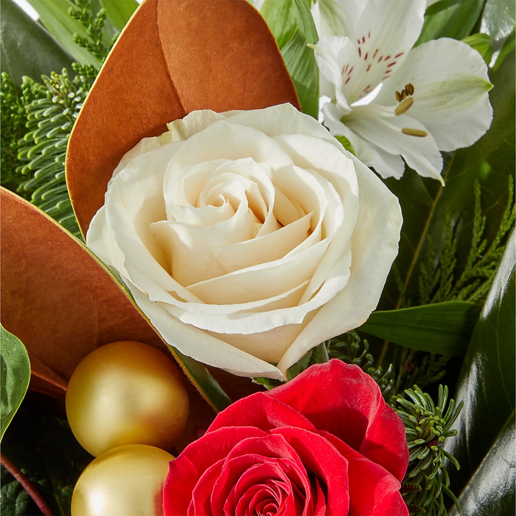 Joy & Jolly Bouquet –  Simply Flowers, Los Angeles CA