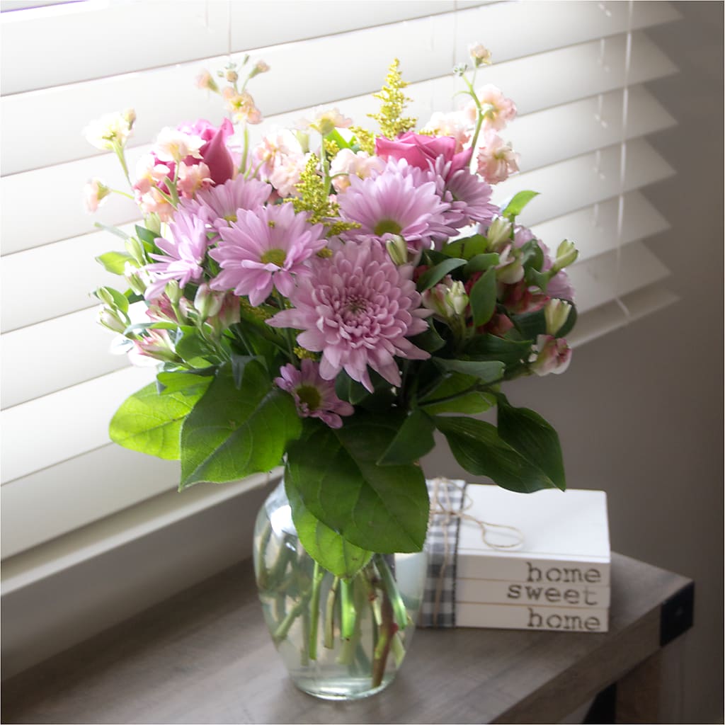 Pastel Tradition - A Florist Original –  Simply Flowers, Los Angeles CA