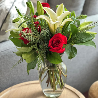 Sparkling Snowflakes Bouquet –  Simply Flowers, Los Angeles CA