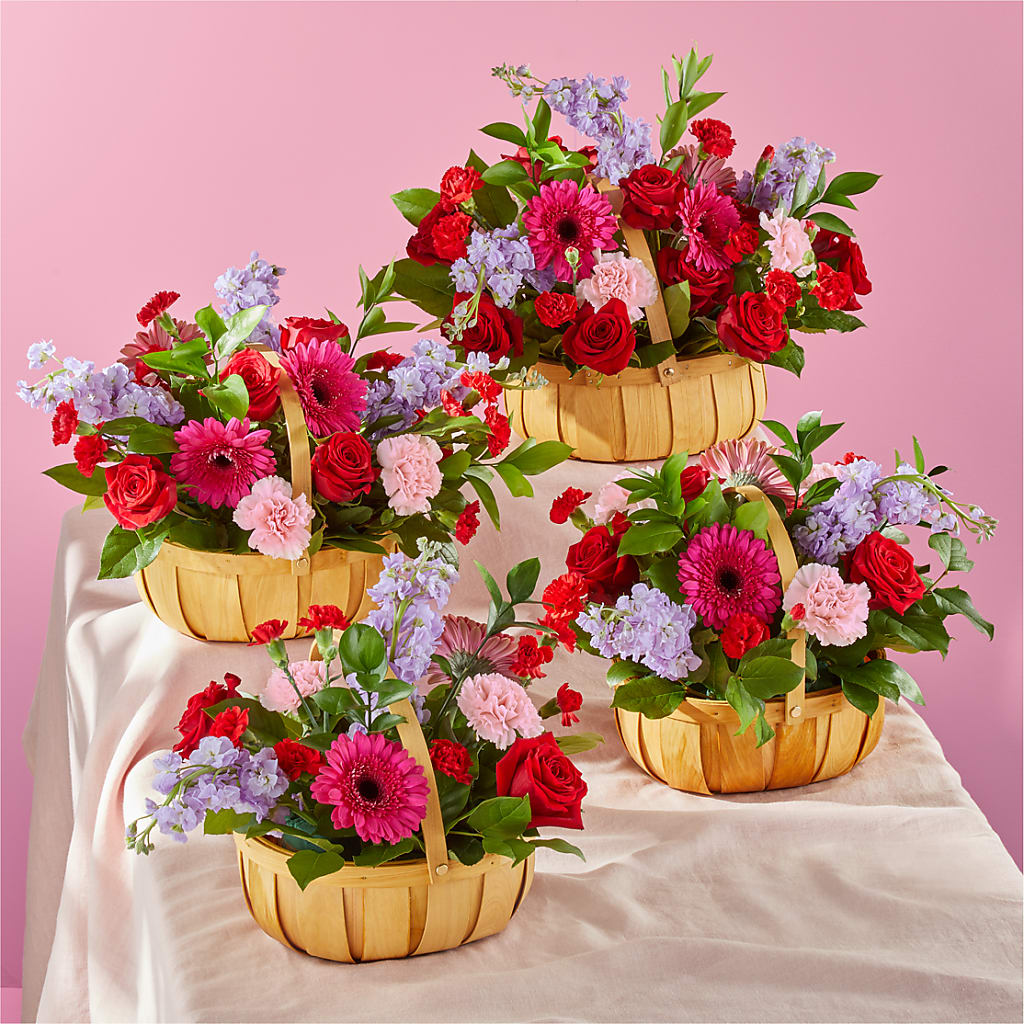Pink Picnic Basket –  Simply Flowers, Los Angeles CA