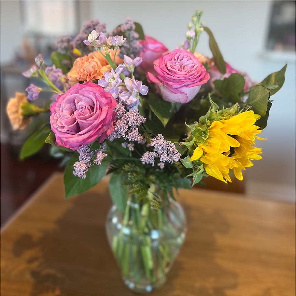 Yellow Brick Road Bouquet –  Simply Flowers, Los Angeles CA