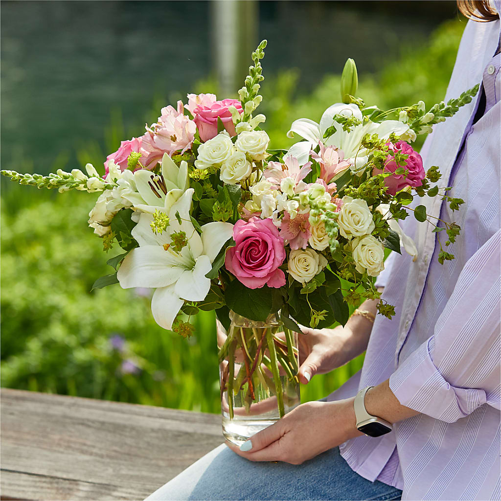 Fondly Bouquet –  Simply Flowers, Los Angeles CA