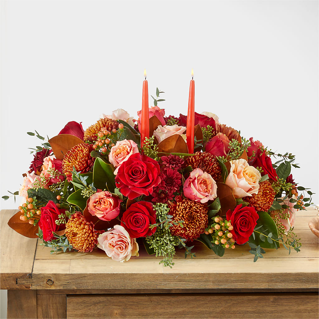 Gather Near Centerpiece –  Simply Flowers, Los Angeles CA